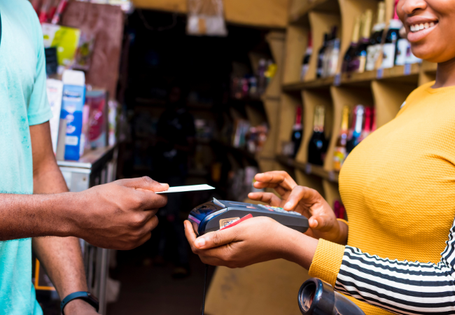 procesamiento de pagos móvil y versátil